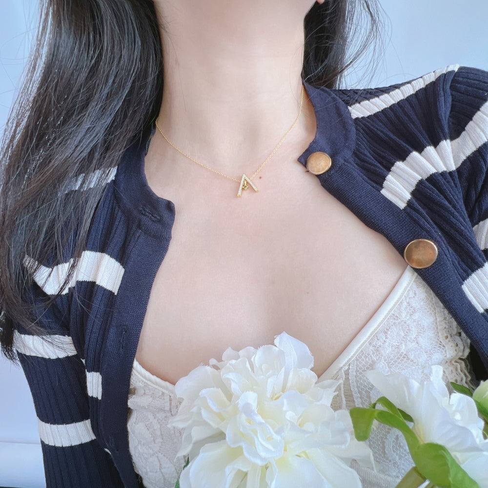 [AURORA]Sparkling "A" Shape Necklace