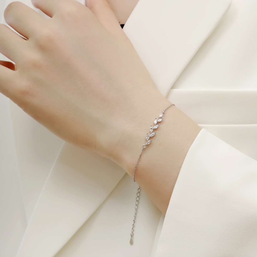 [AURORA]Elegant Wheat Leaves Shape Bracelet