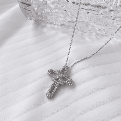 [AURORA]Gypsophila With Dimonds Necklace