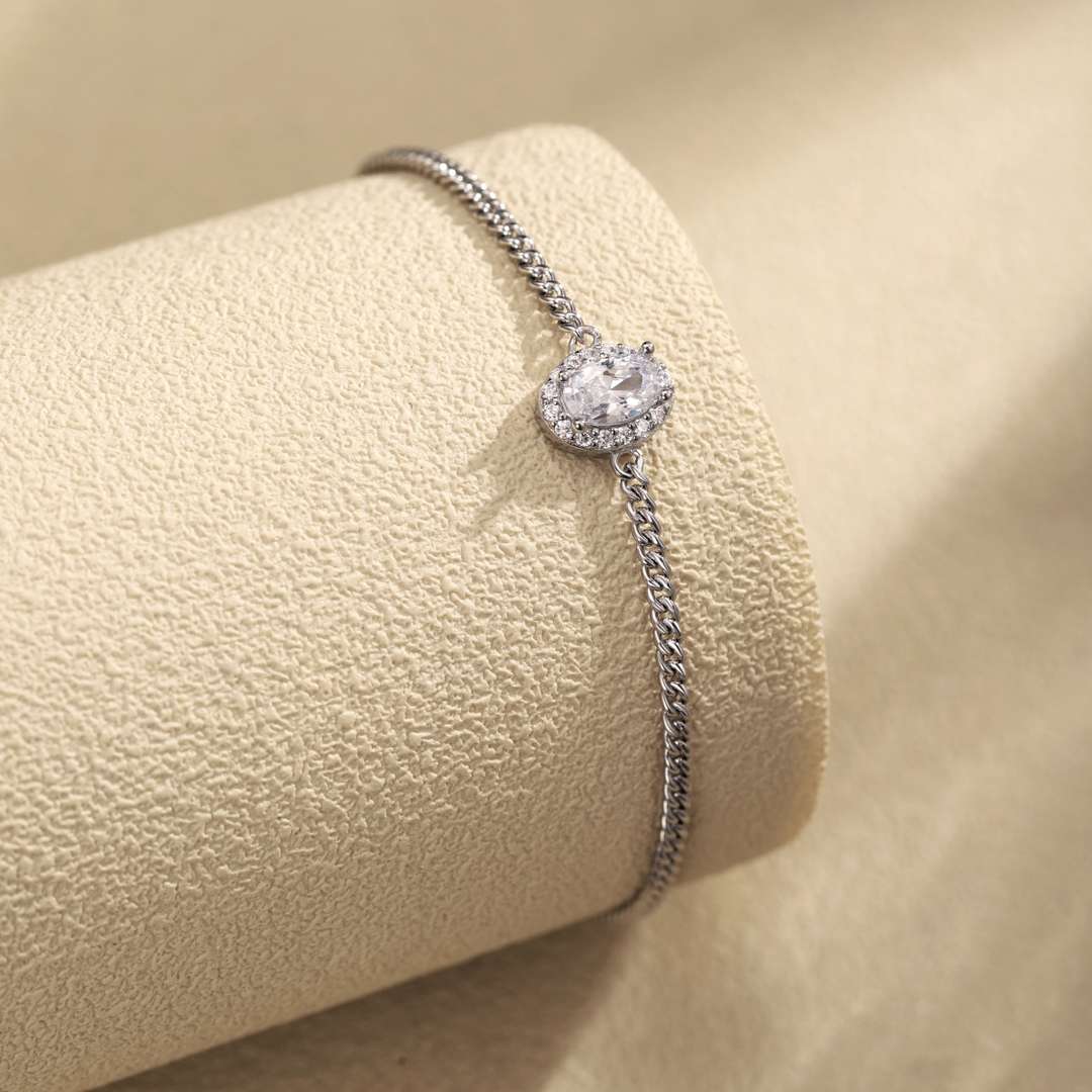 [AURORA]Exquisite Oval Shape Bracelet