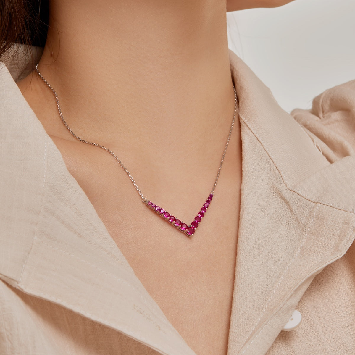 [AURORA]Ornate Round Cut Necklace