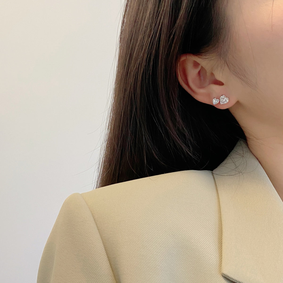 [AURORA]Double Heart-Shape Classic Princess Style Earrings