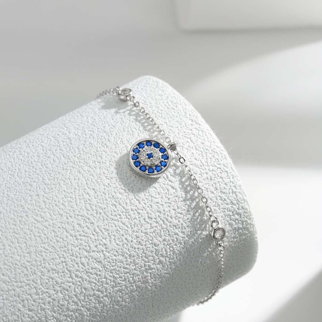 [AURORA]Devil's Eye Round Shape Bracelet