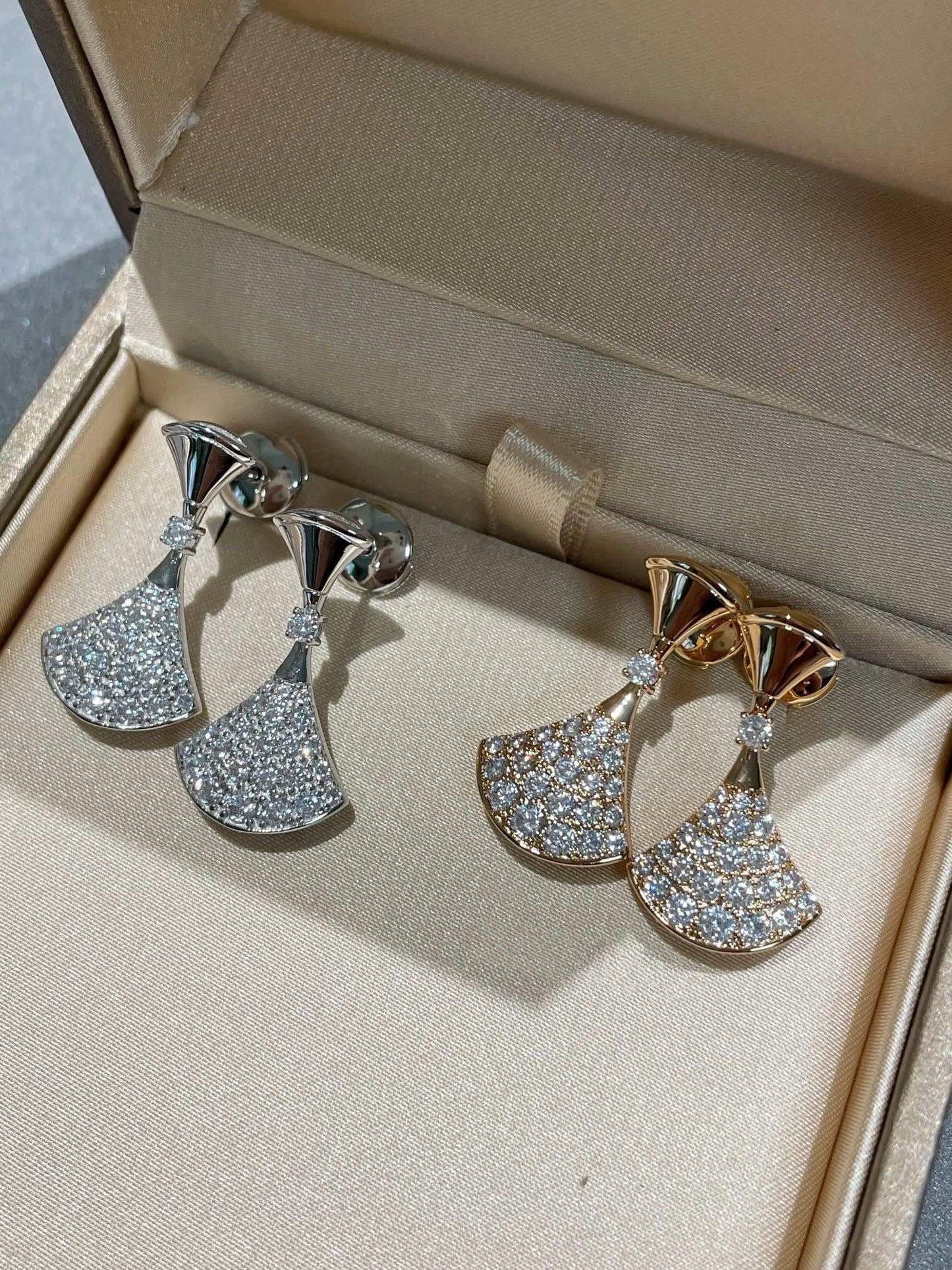 [AURORA]DREAM EARRINGS DIAMOND