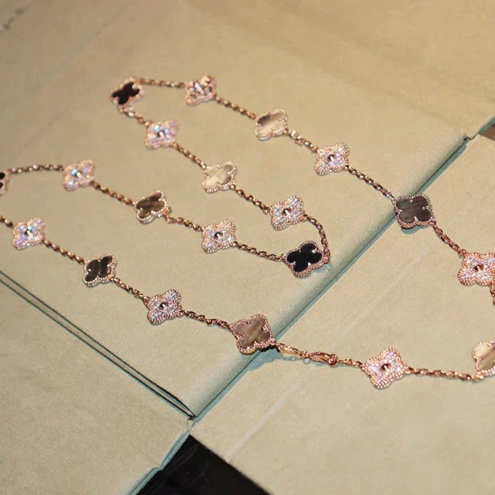 [basloveJW]CLOVER 20 MOTIFS DARK MOP DIAMOND HALSKETTE