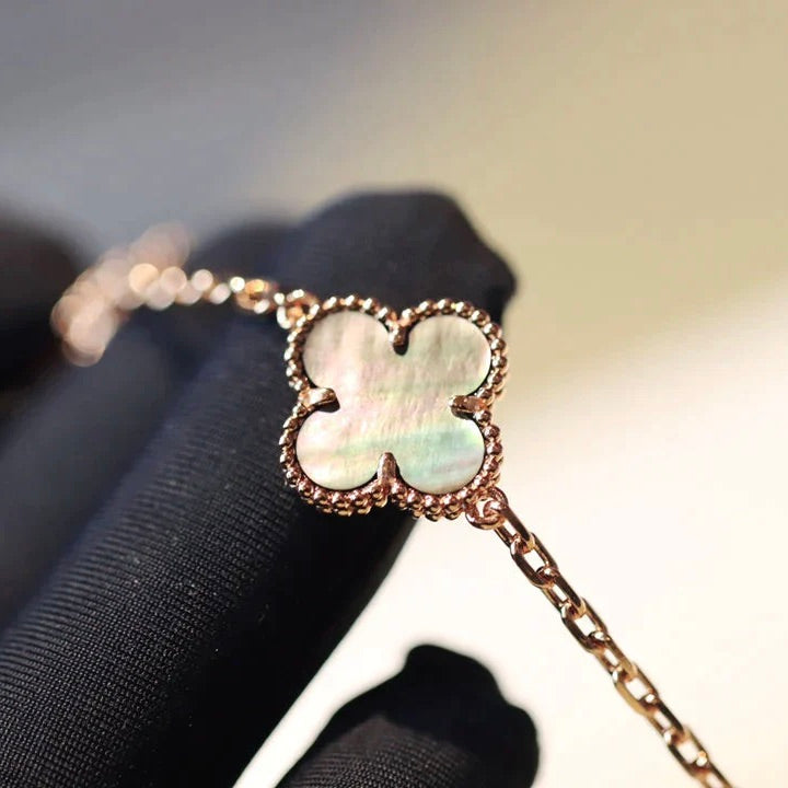 [basloveJW]CLOVER 20 MOTIFS DARK MOP DIAMOND HALSKETTE