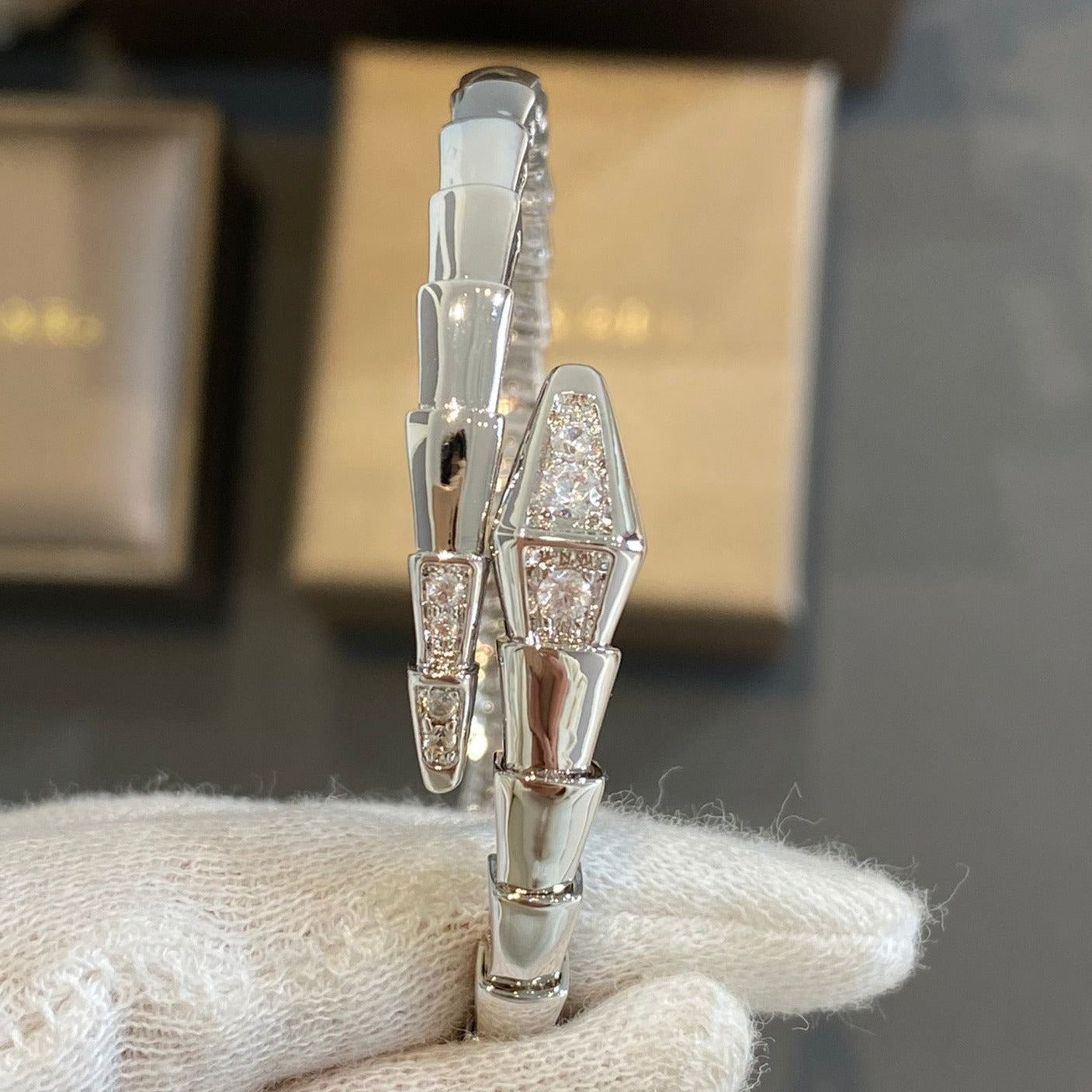 [AURORA]SERPENTI BRACELET DIAMONDS SILVER