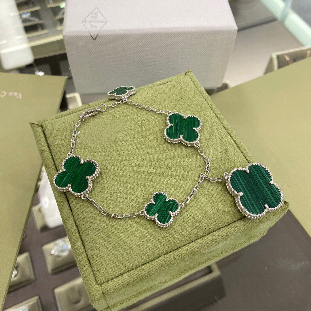 [basloveJW]CLOVER 5 MOTIFS SIVLER MALACHIT ARMBAND