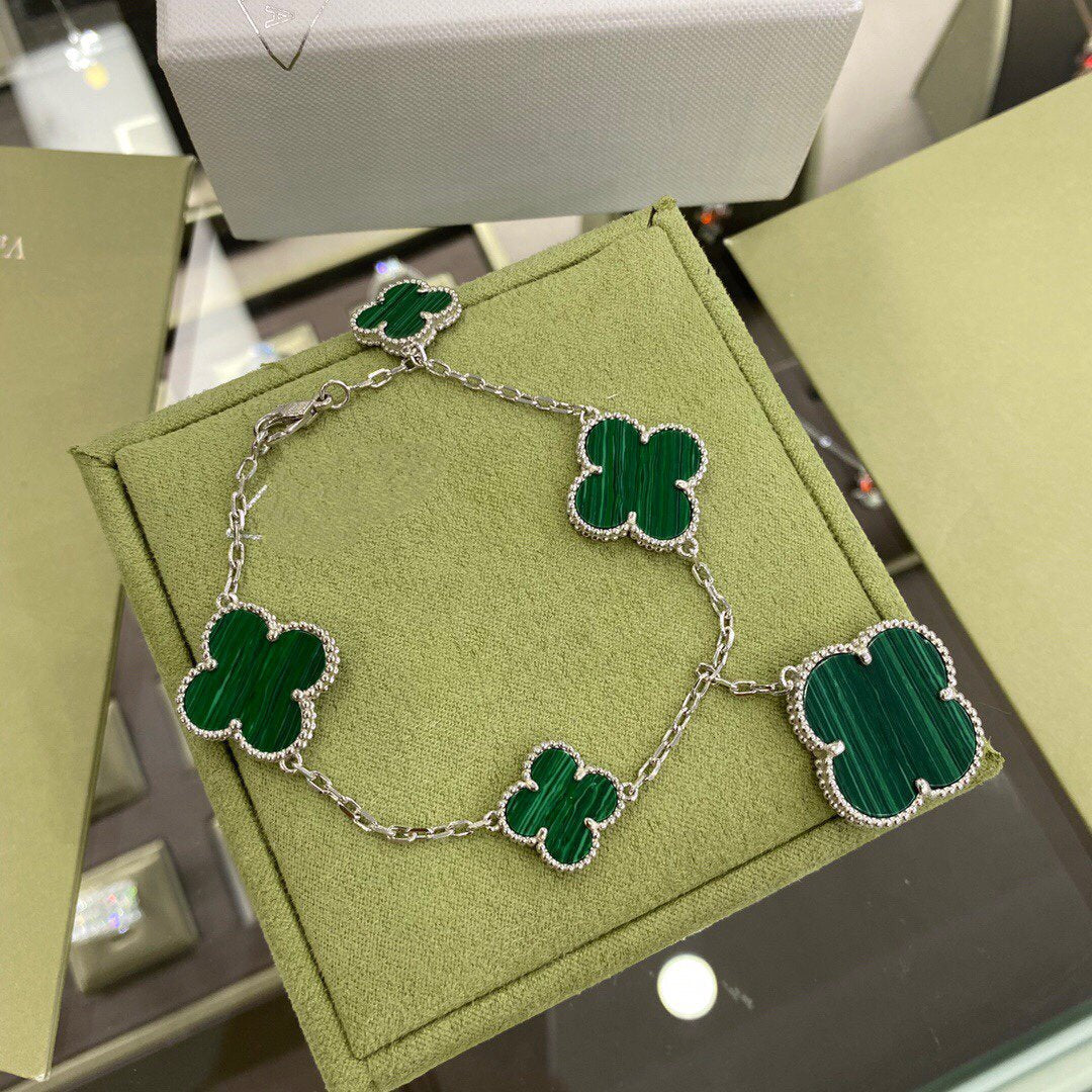[basloveJW]CLOVER 5 MOTIFS SIVLER MALACHIT ARMBAND