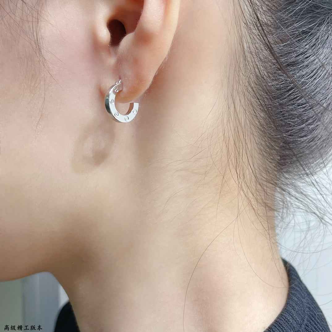 [AURORA]LOVE MINI EARRINGS