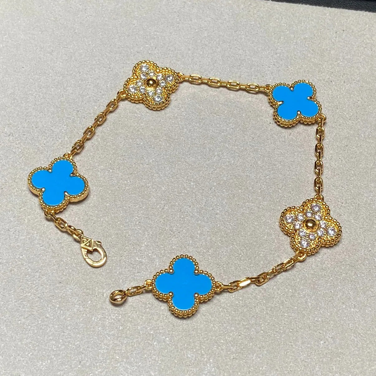 [AURORA] CLOVER 5 MOTIF BLUE AGATE BRACELET COLLECTION