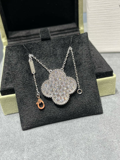 [basloveJW]クローバー 25mm ラージペンダント ダイヤモンドパヴェ シルバーネックレス