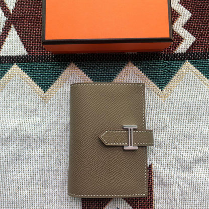 BEARN COMPACT WALLET 12 IN MEDIUM BROWN EPSOM LEATHER