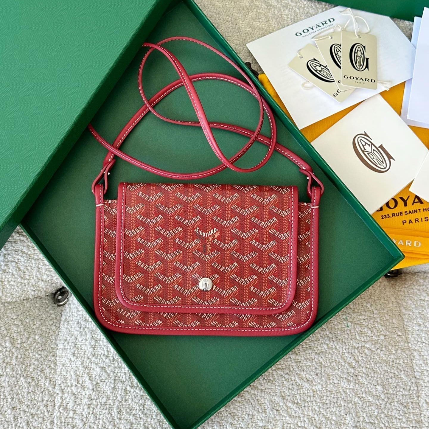 PLUMET POCKET WALLET 20 IN CLASSIC RED GOYARDINE CANVAS AND LAMBSKIN TRIM