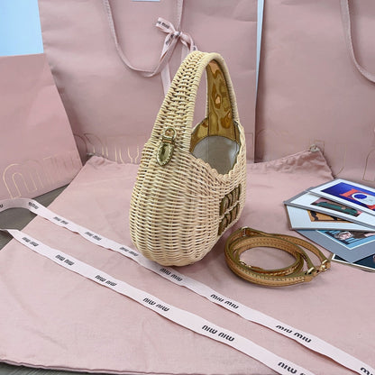 WANDER WICKER HOBO BAG 20 IN TAN MIX CARAMEL BROWN HANDWOVEN