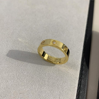 [オーロラ]ラブリング 4mm ダイヤモンド1個 ゴールド