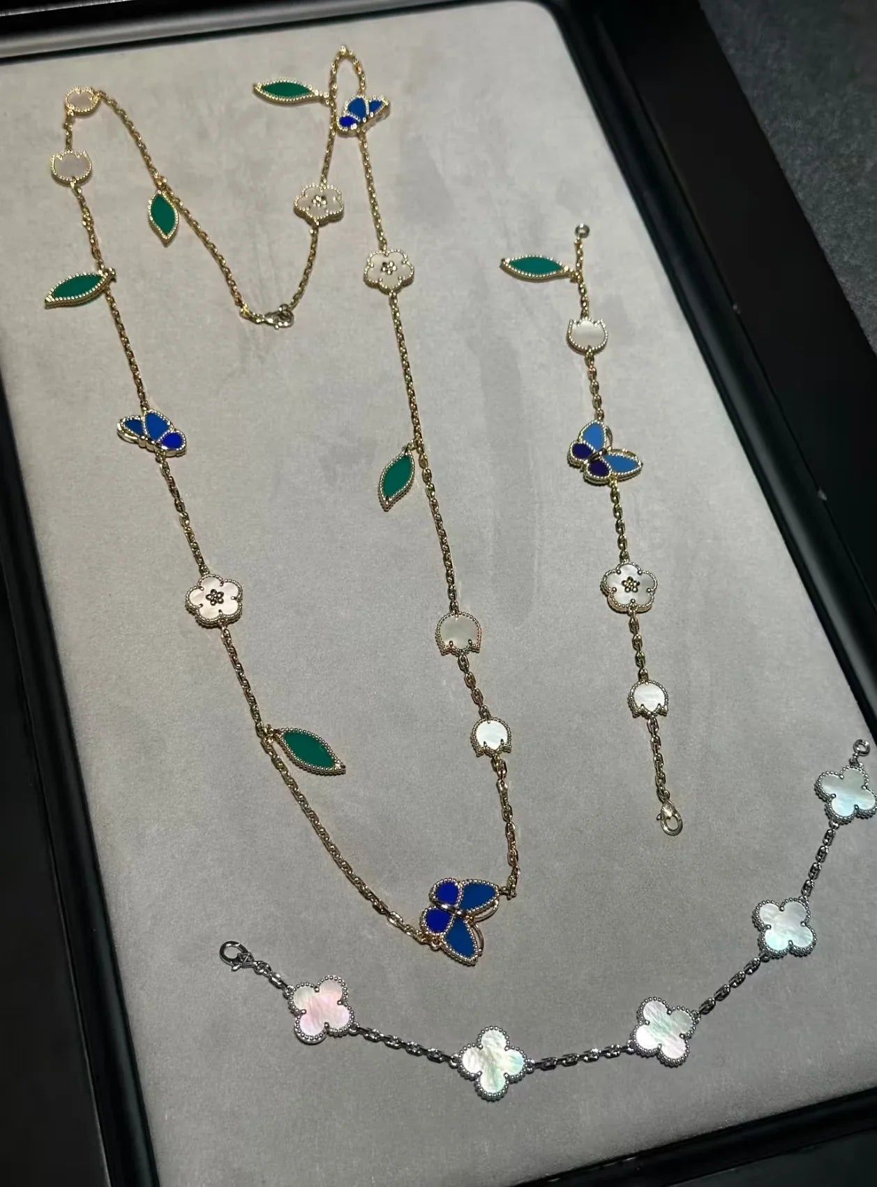 [AURORA]LUCKY SPRING GOLD MOTIFS NECKLACE