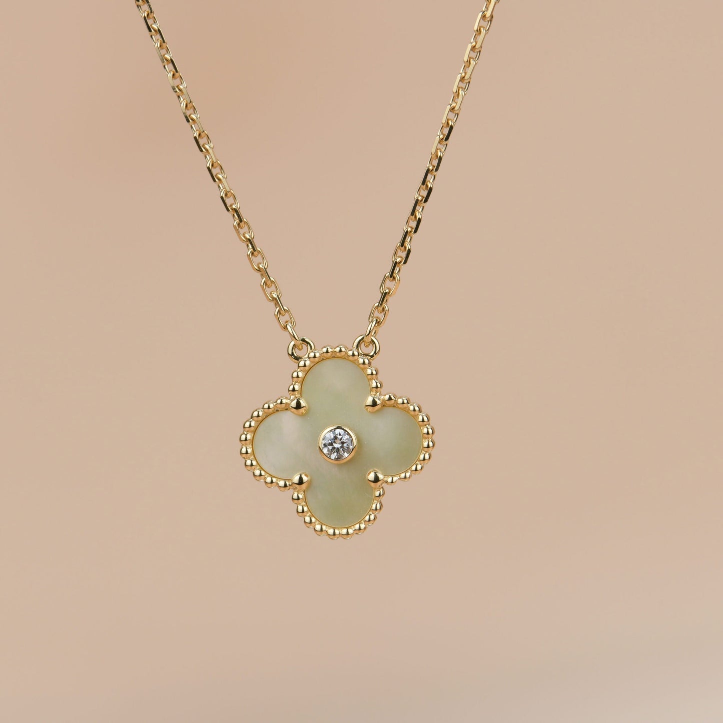 [basloveJW]CLOVER 15MM DIAMANT GOLD PERLMUTT HALSKETTE