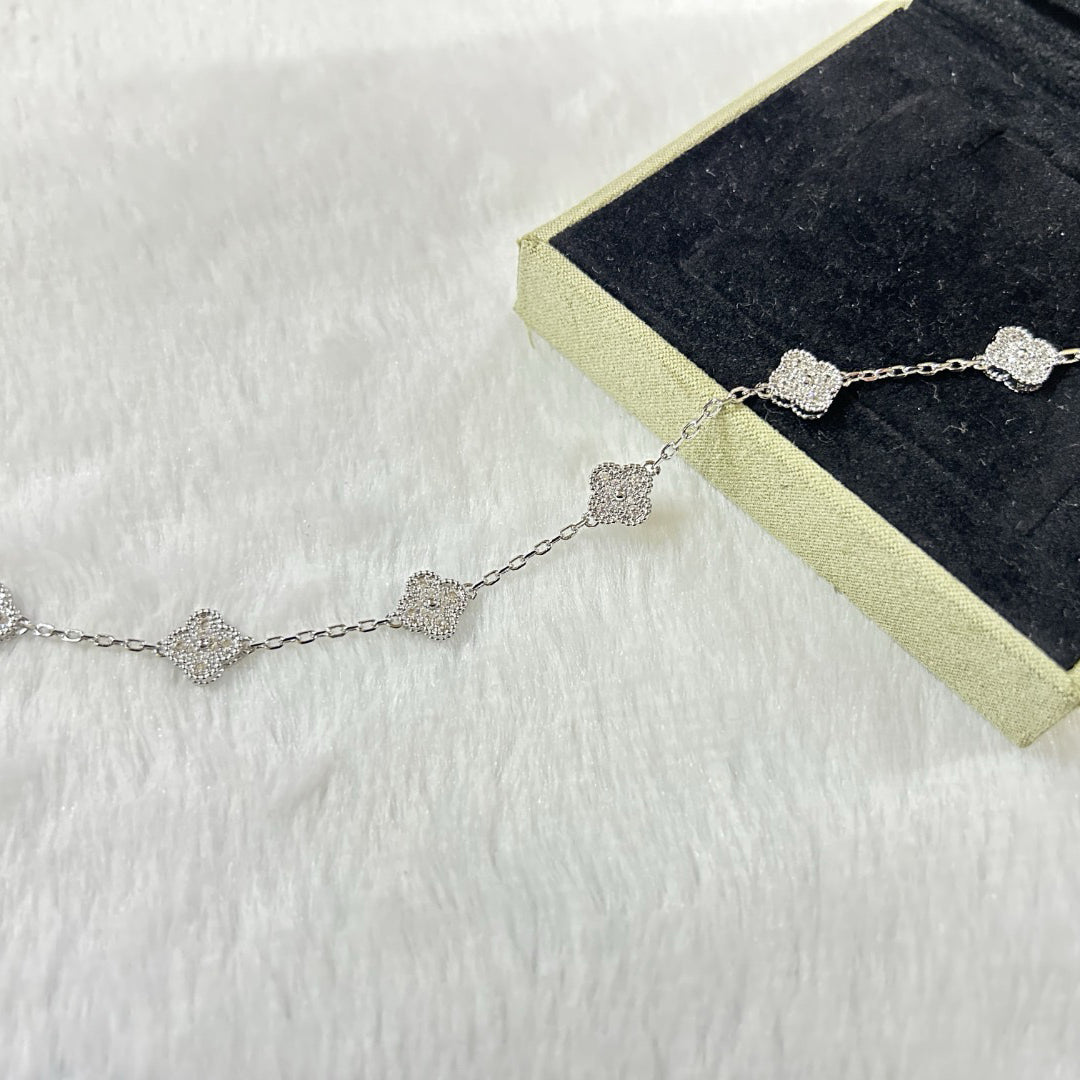[AURORA]CLOVER 6 MOTIF DIAMOND BRACELET