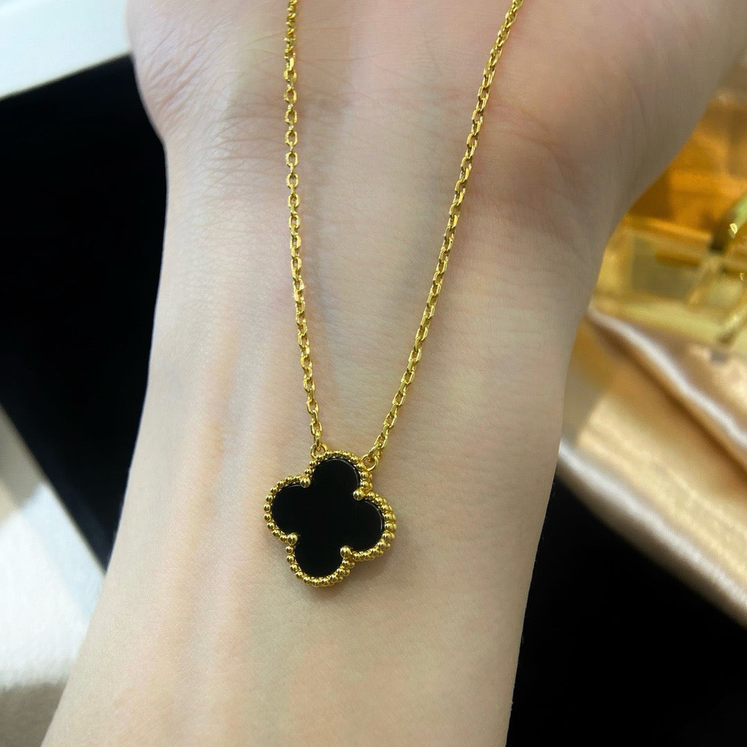 [basloveJW]CLOVER 15MM SCHWARZER ONYX EINZELNE BLUMENKETTE