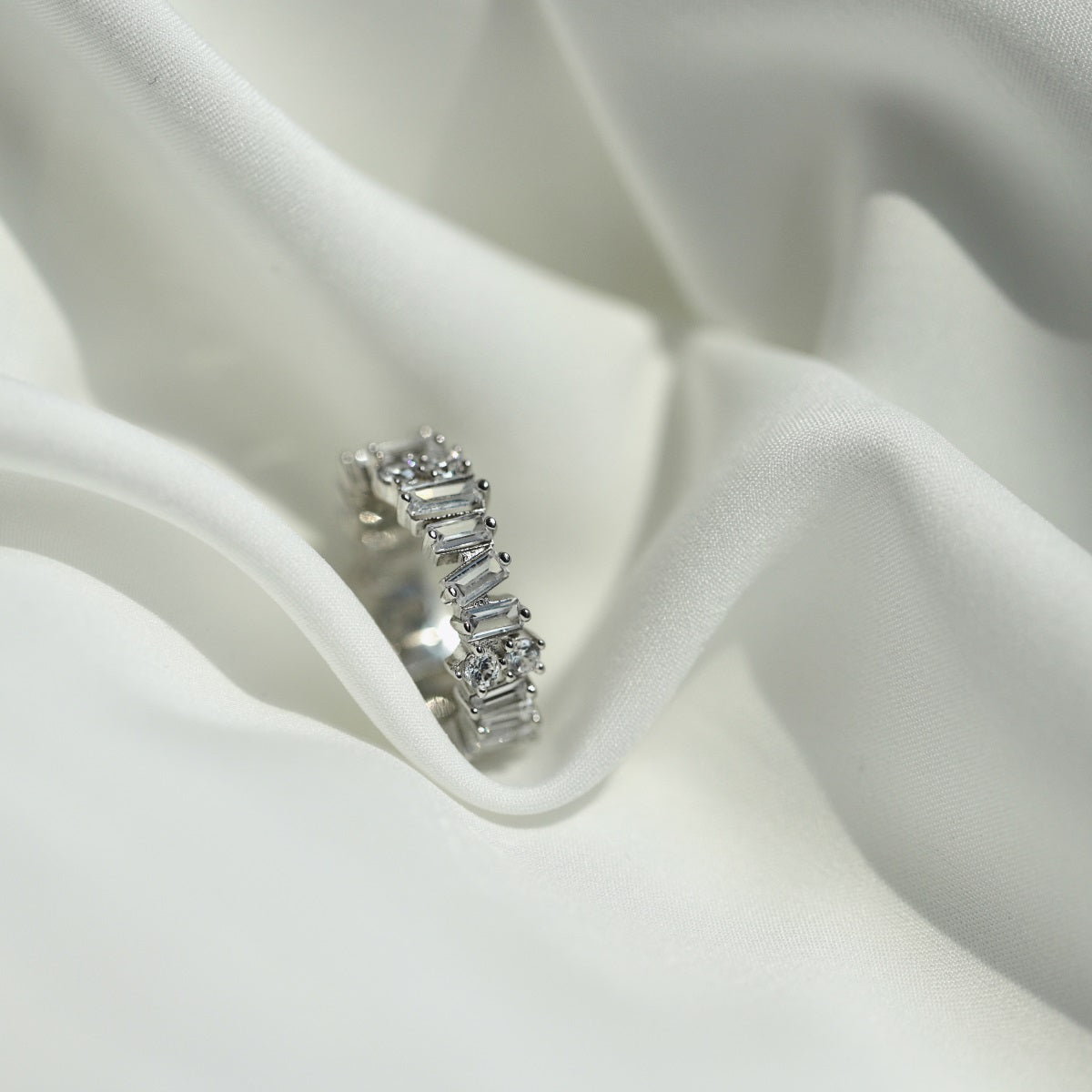[AURORA]Delicate Multi Shape Tennis Ring
