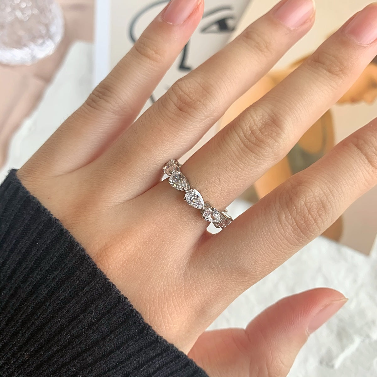 [AURORA]Exquisite Pear Cut Tennis Ring