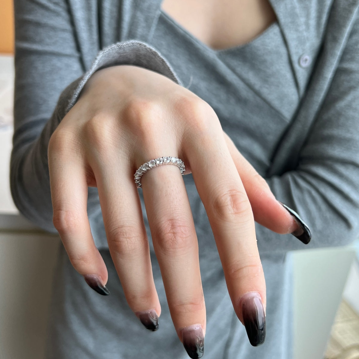 [AURORA]Sparkling Round Cut Tennis Ring