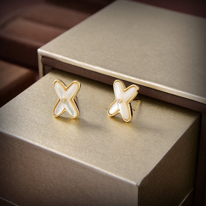 [AURORA]JEUX DE WHITE MOP GOLD DIAMOND OHRRINGE