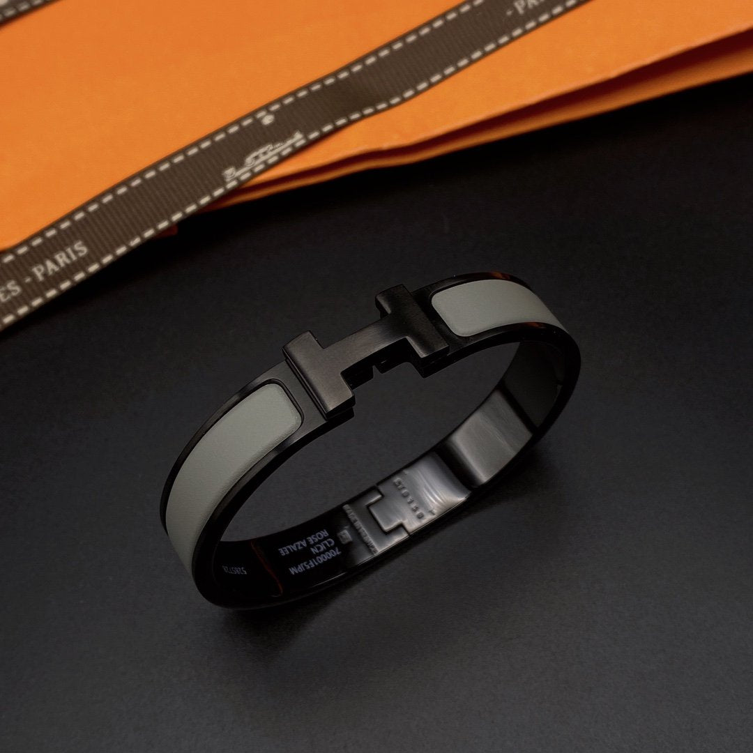 [AURORA]CLIC HM SO BLACK GREY BRACELET