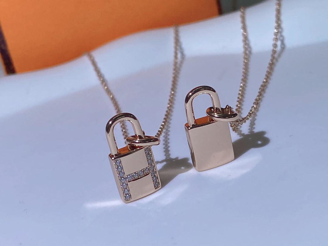[AURORA]HM アドバンスド ニッチロック ヘッドネックレス ダイヤモンド