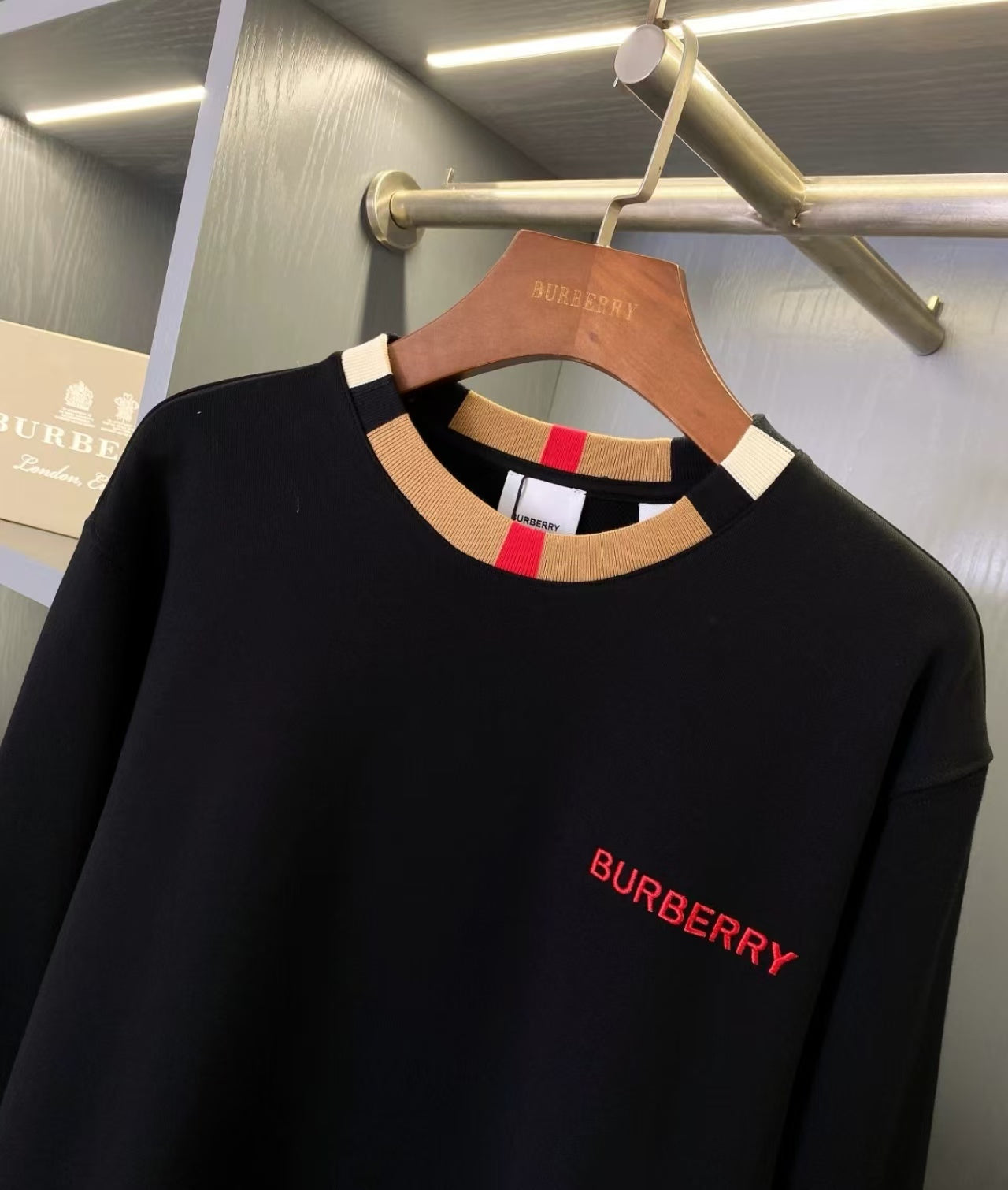 BUR Plaid Patchwork Crew Neck Sweatshirt Black