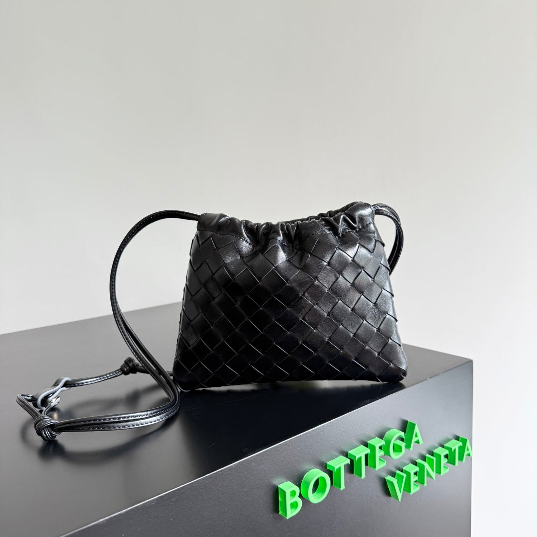 SMALL DUSTBAG 21 IN BLACK LAMBSKIN