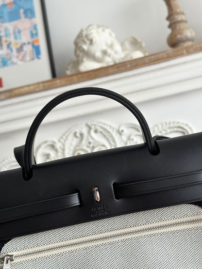 ZIP CABINE 31 BAG IN BLACK CALFSKIN