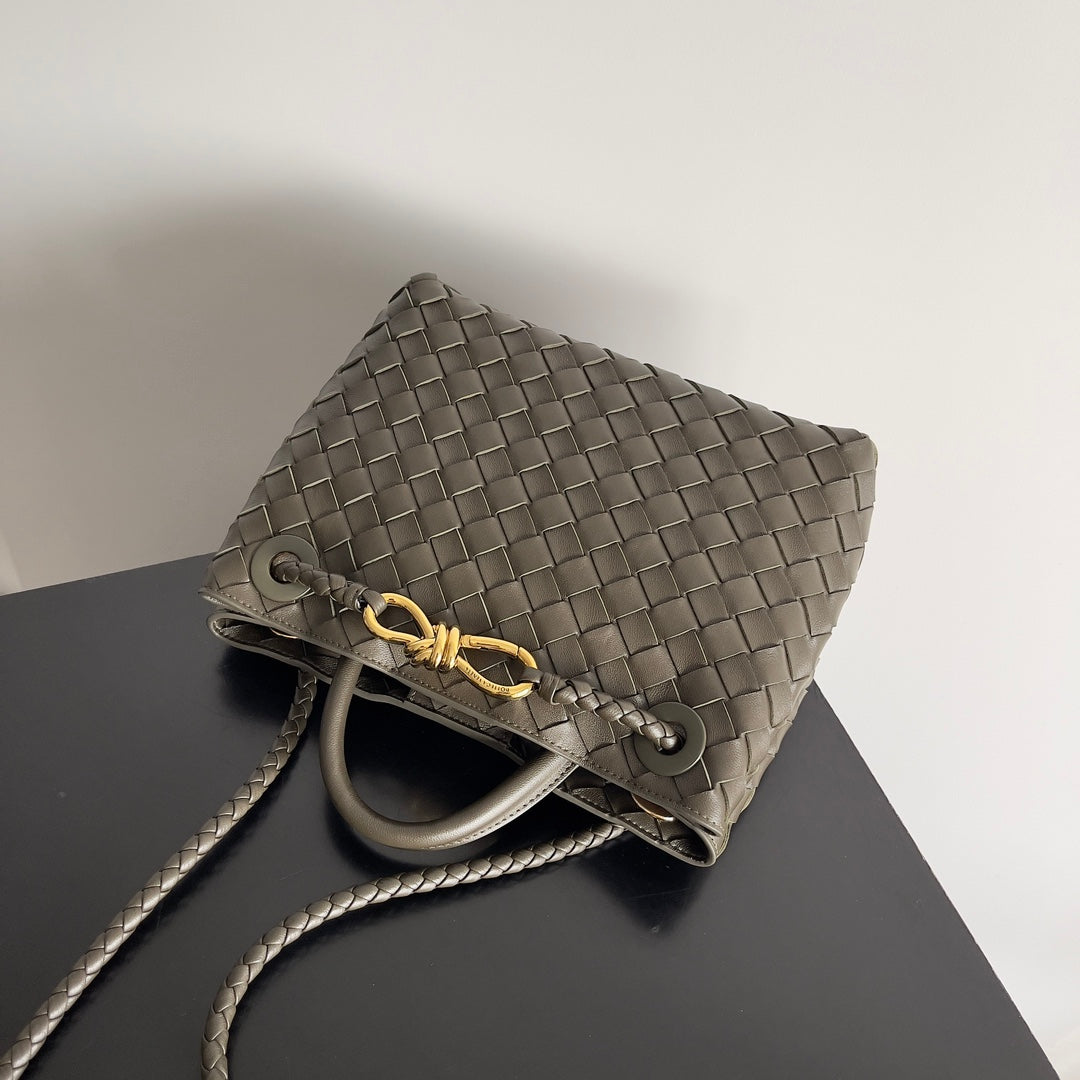 SMALL ANDIAMO 25 IN KAKI LAMBSKIN