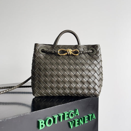 SMALL ANDIAMO 25 IN KAKI LAMBSKIN