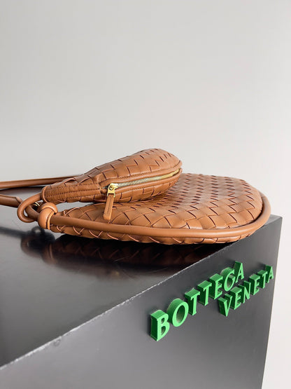 MEDIUM GEMELLI SHOULDER BAG 36 IN BROWN LAMBSKIN