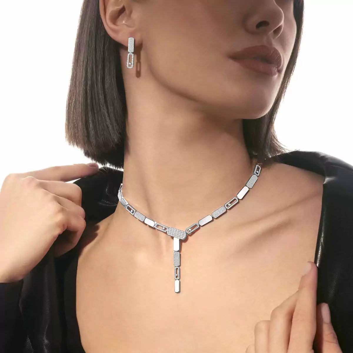 [AURORA]Imperial Move SM Diamond Earrings